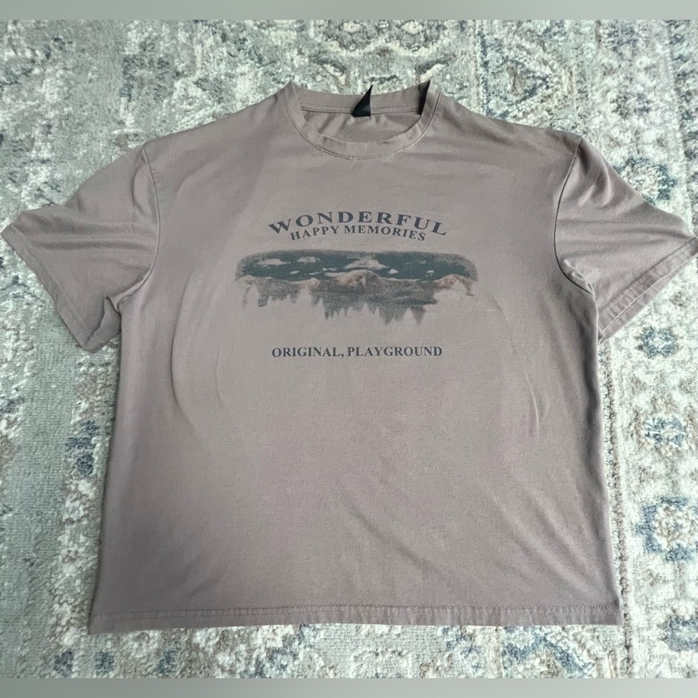 Brown t shirt